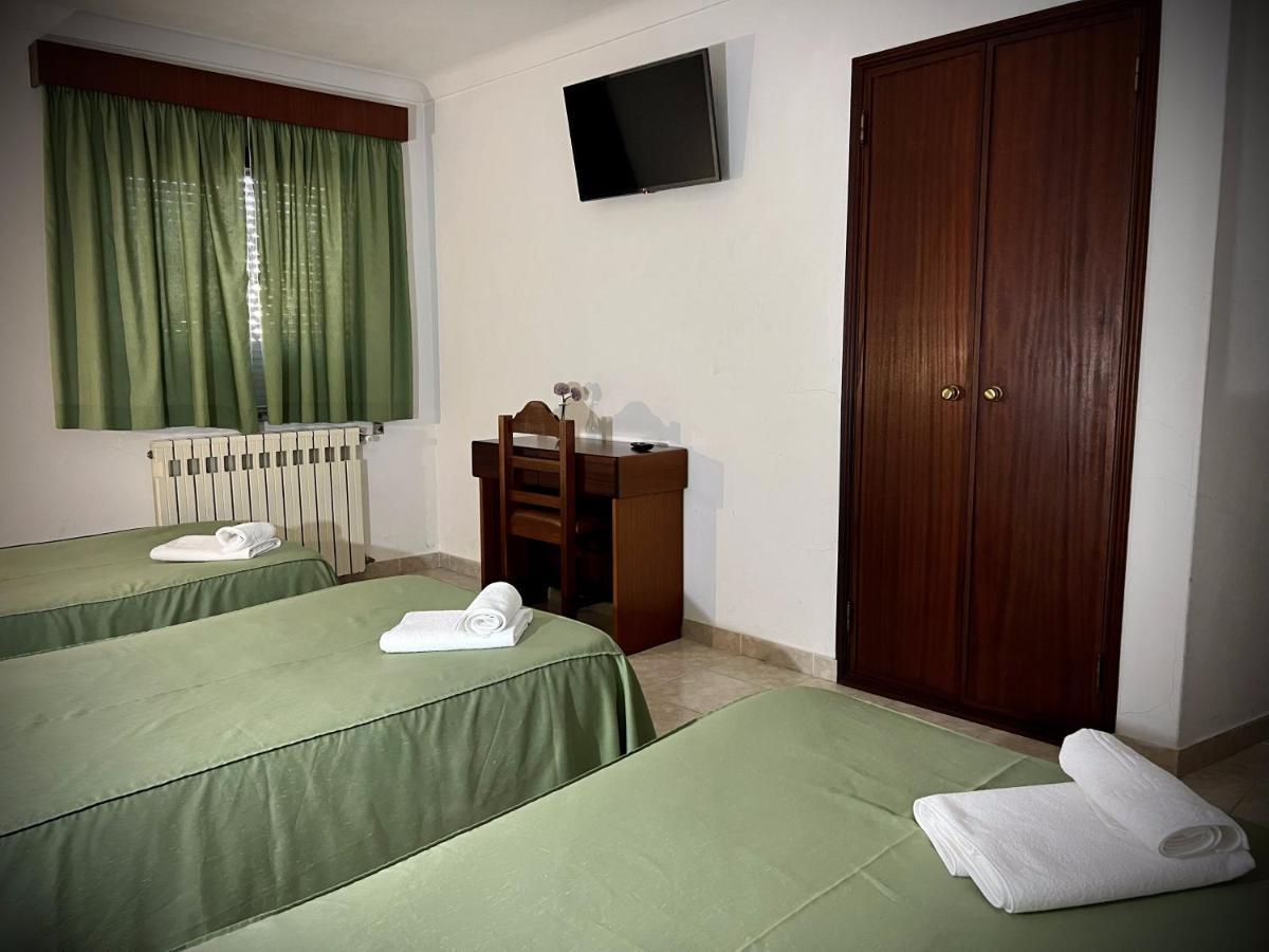 Residencial Casa Velha Hotel Pampilhosa da Serra Eksteriør billede
